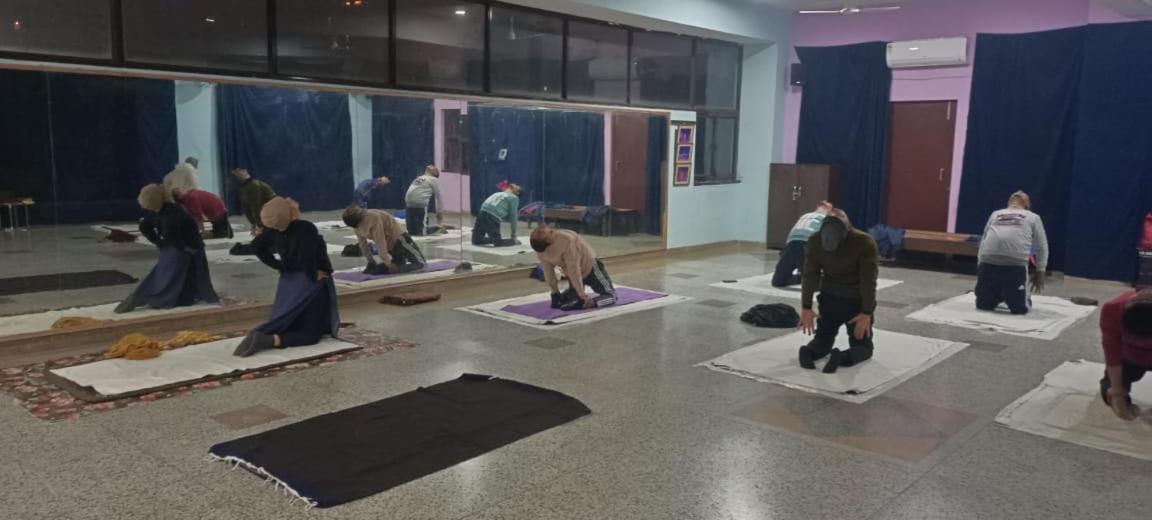 Yog Bhawan Aparthotel Greater Noida Eksteriør bilde